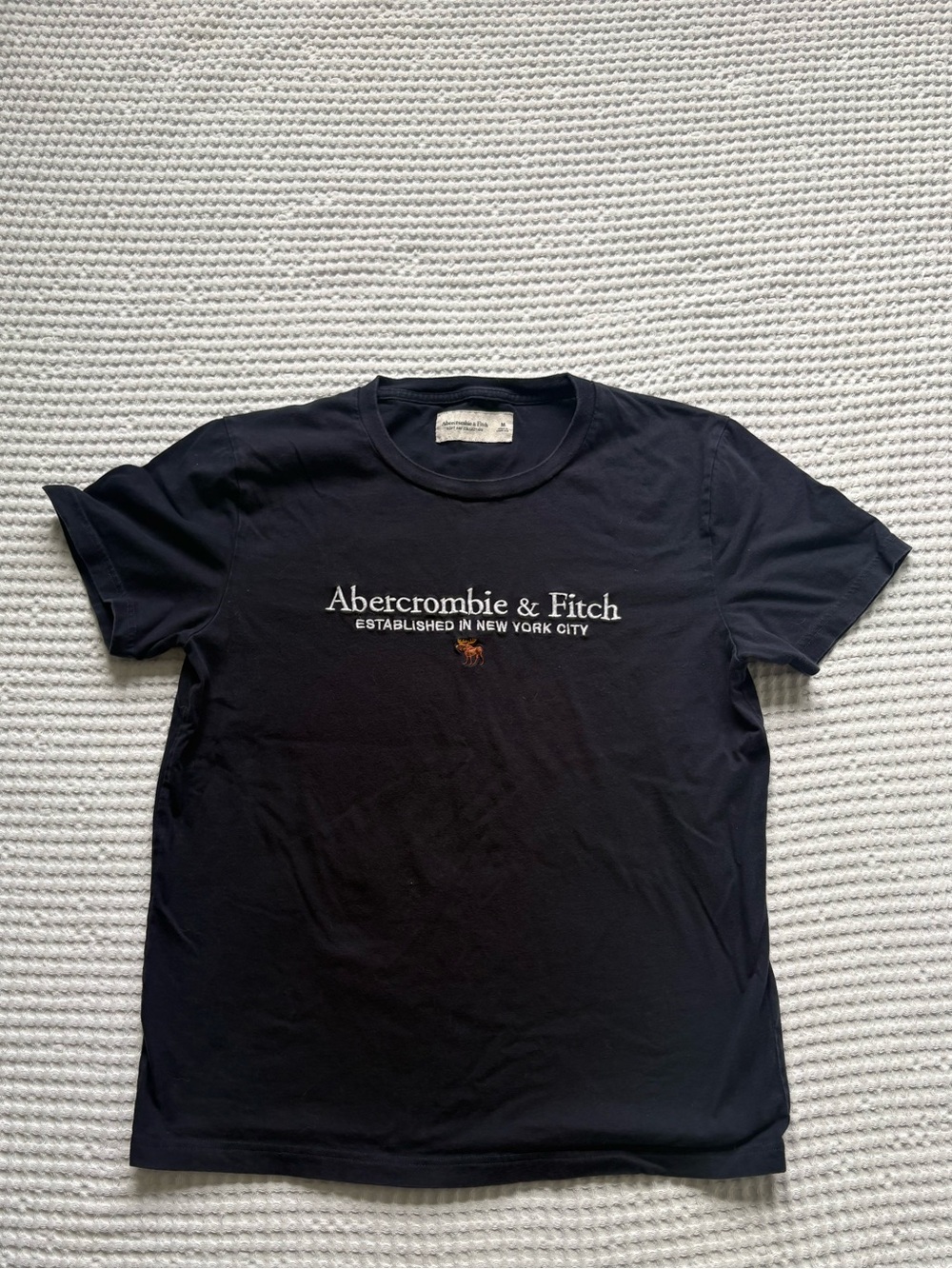 Vintage Abercrombie & Fitch Soft AF Collection Embroidered Logo Tee NYC Moose M